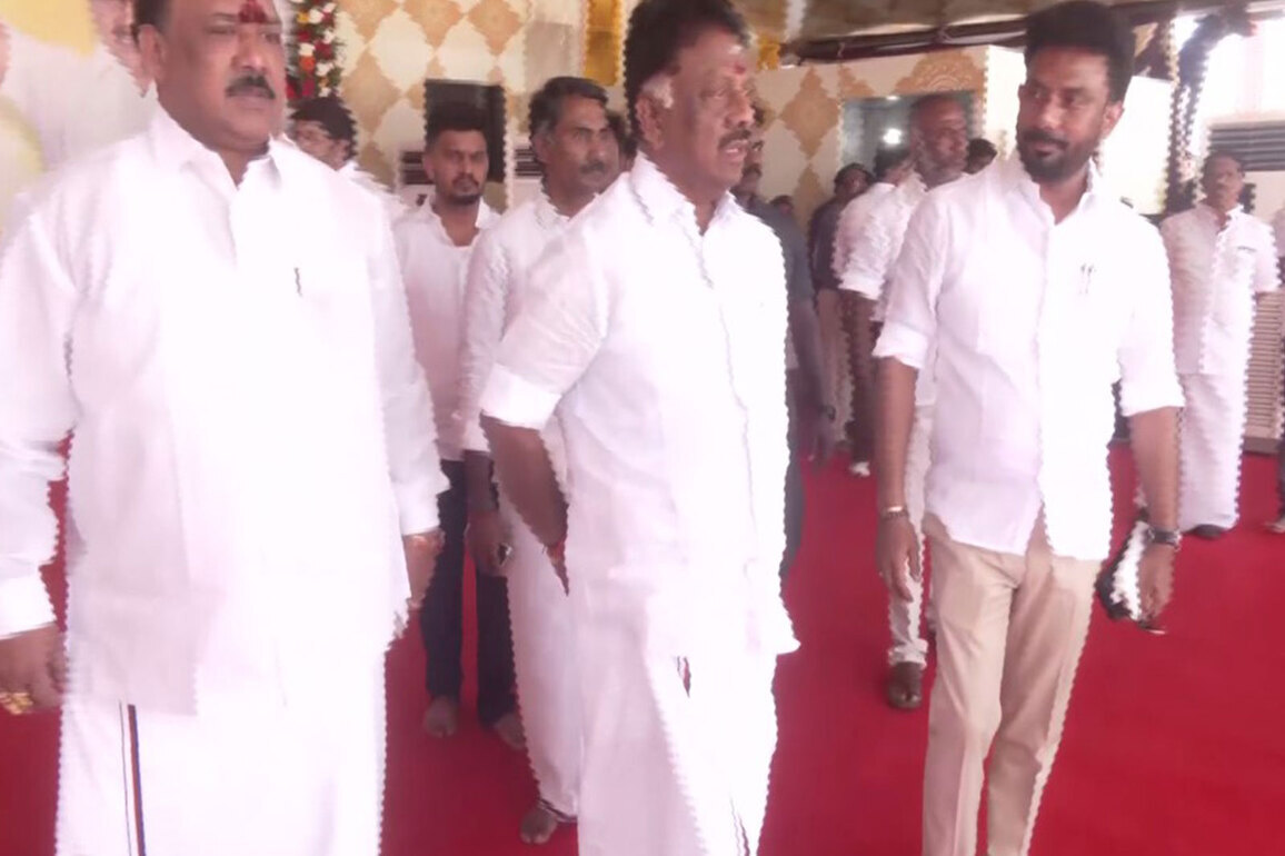 "Approx one lakh supporters going to join DMK today": O Panneerselvam