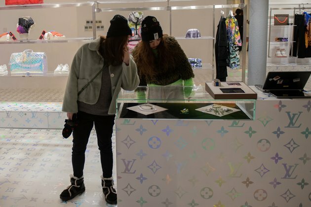 China Urged to Revise GDP Growth Claims