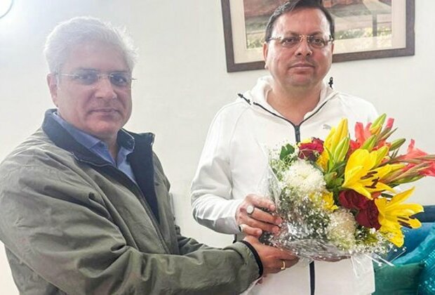 BJP leader Kailash Gahlot meets Uttarakhand Chief Minister Pushkar Singh Dhami