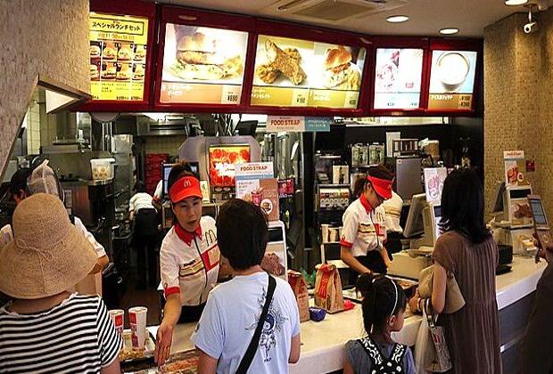 California sets fast food wages at $20, highest in US