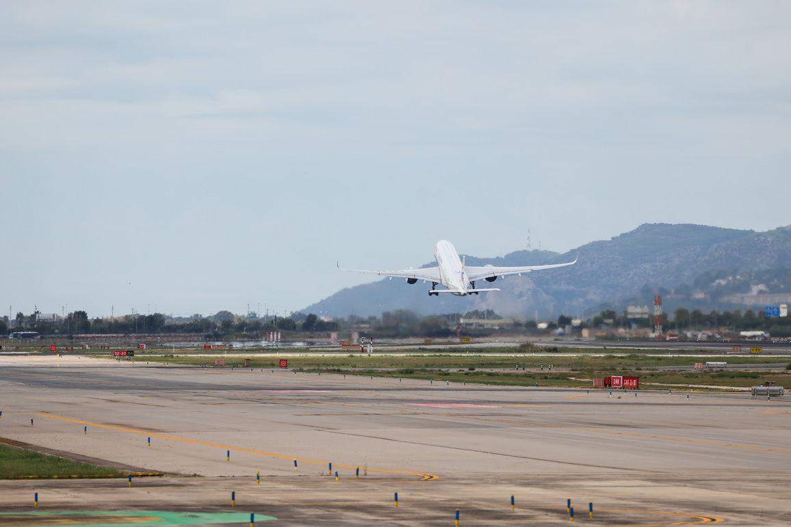 SPAIN-BARCELONA-CHINA-SHANGHAI-DIRECT AIR LINK-LAUNCH