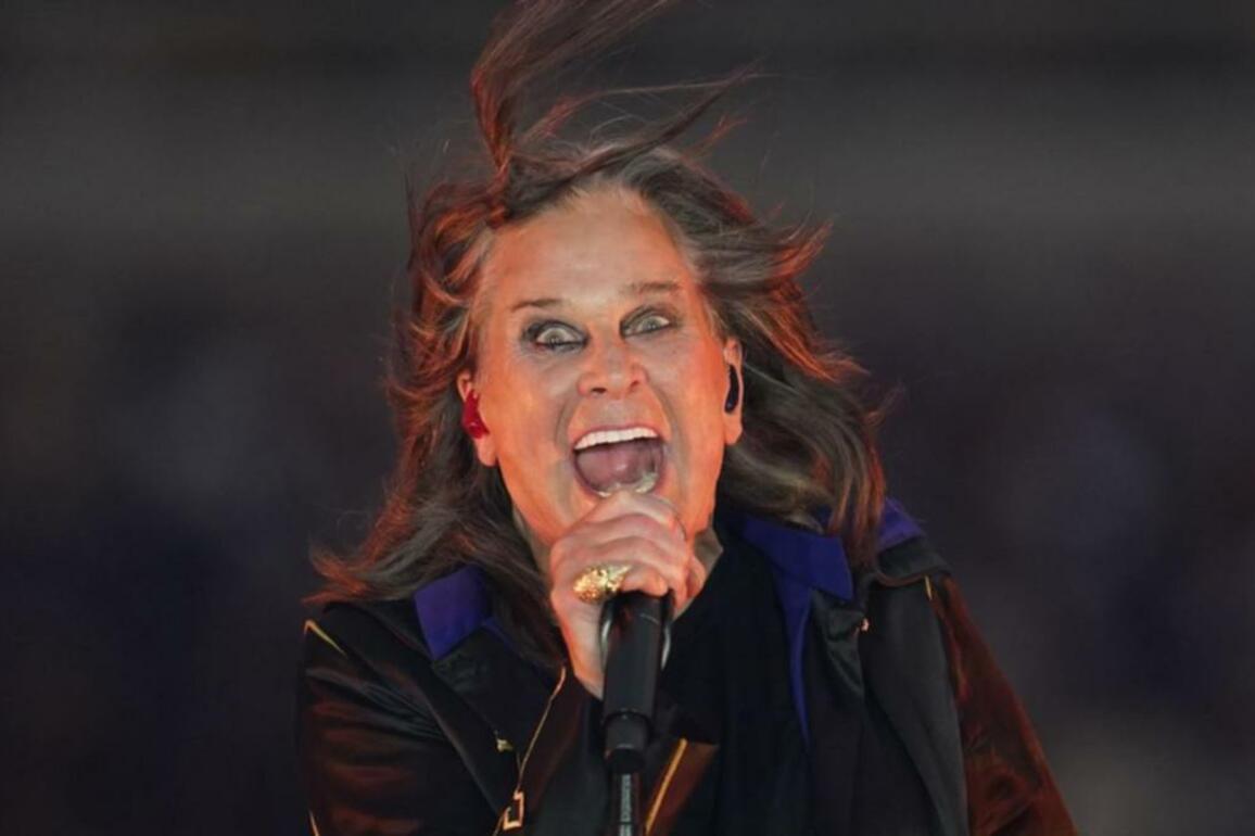 Ozzy Osbourne to perform on a throne