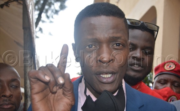Chalemeon ng'awaga oluvannyuma lw'okumala okwewandiisa. Ebifaananyi bya STUART YIGA Chalemeon ng'awaga oluvannyuma lw'okumala okwewandiisa. Ebifaananyi bya STUART YIGA