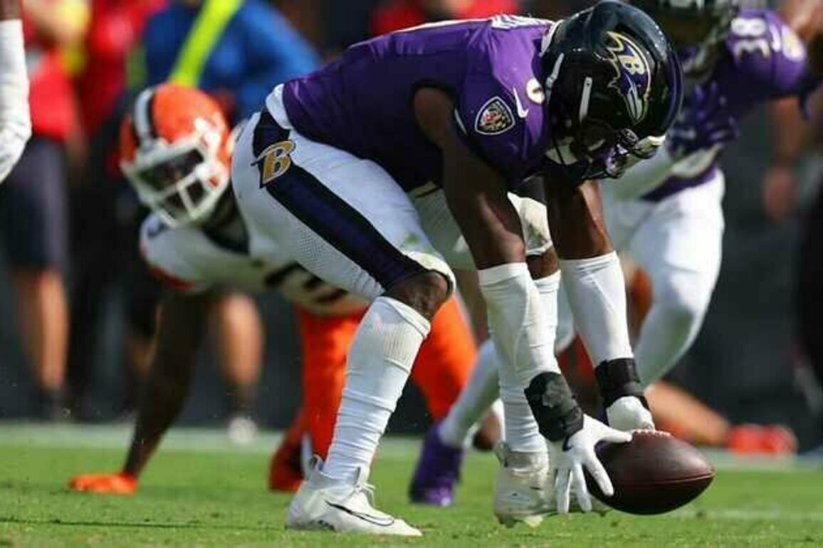 'Mature' Ravens Close Out Browns Behind Strong Defense