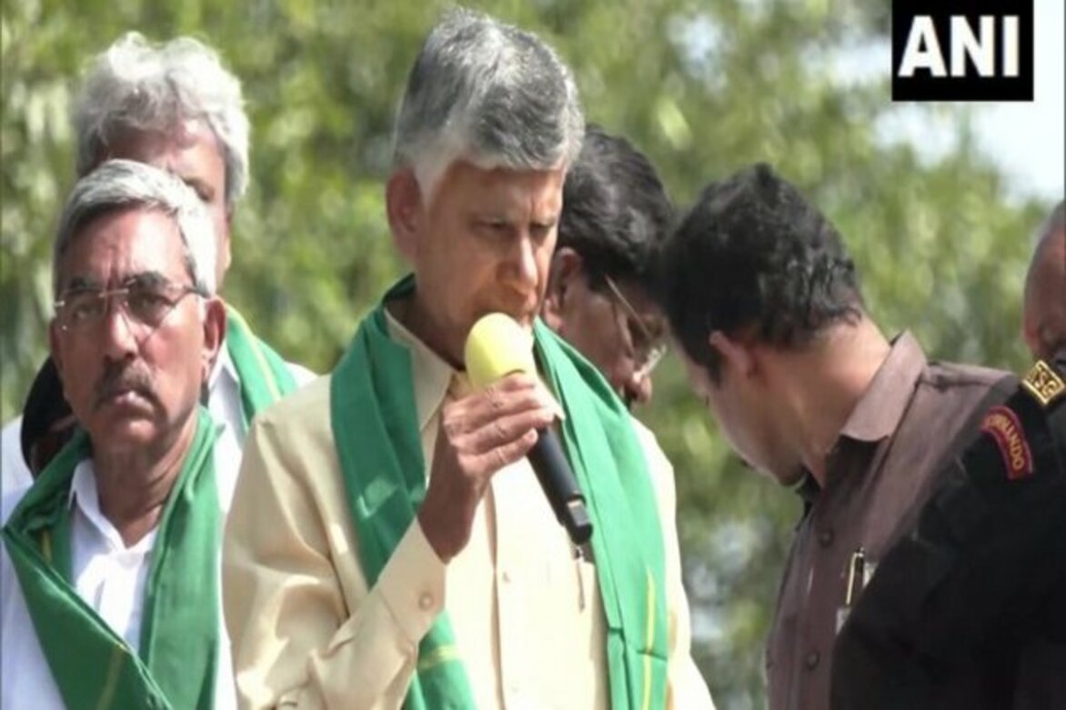 Andhra Pradesh: TDP chief Chandrababu Naidu visits cyclone-affected areas in Amravati