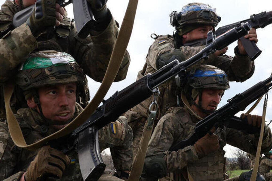 Russia loses ground  but not the war  in Ukraine