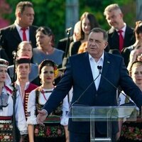 Bosnia and Herzegovina in crisis as Bosnian-Serb president rallies for secession
