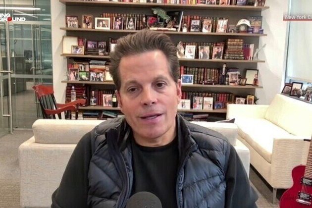 Scaramucci slams Trumps war council of one 