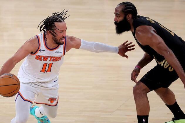 Best bets for Cavaliers-Knicks, Canadiens-Hurricanes, more on Thursday, May 21 - CBS Sports