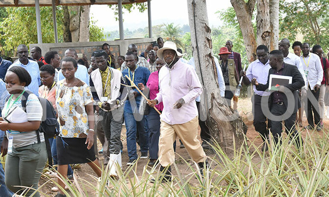 Museveni blasts army officers for beating school pupils in Jinja Museveni blasts army officers for beating school pupils in Jinja