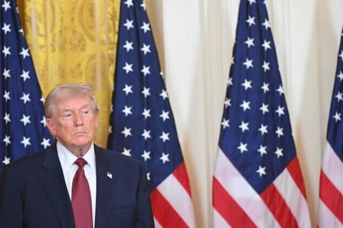 White House urges Iran to strike deal as Trump renews military threat