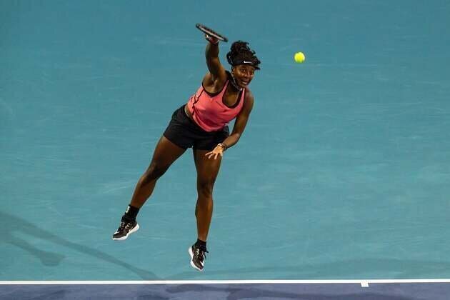 Hailey Baptiste powers past Barbora Krejcikova at French Open