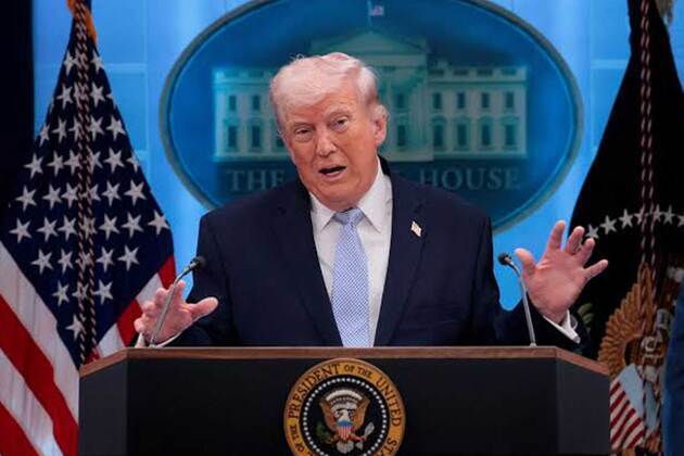 Trump briefed on all-out war options against Iran but sticks with talks: Report