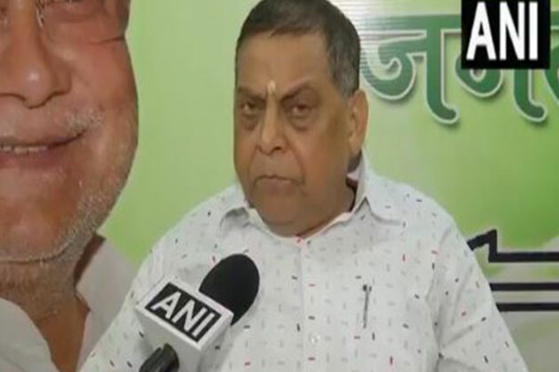 "Don't play with words, cancel his membership": JDU leader Neeraj Kumar on Tej Pratap's expulsion