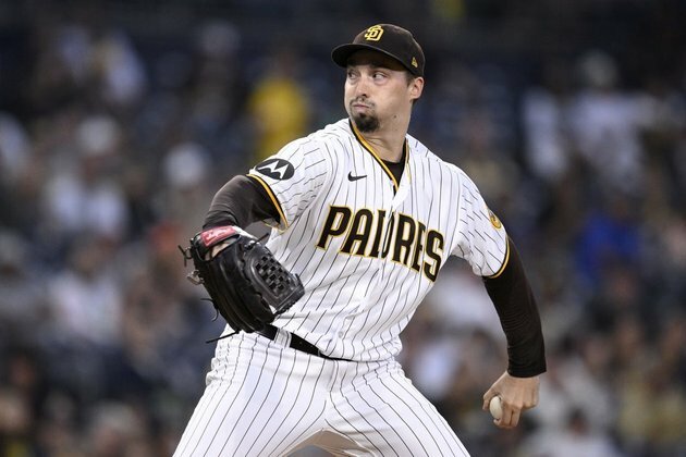 MLB roundup: Blake Snell, Padres flirt with no-hitter in win