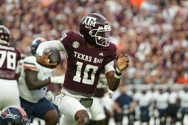 Reed's four TD passes carry No. 19 Texas A&M over UTSA