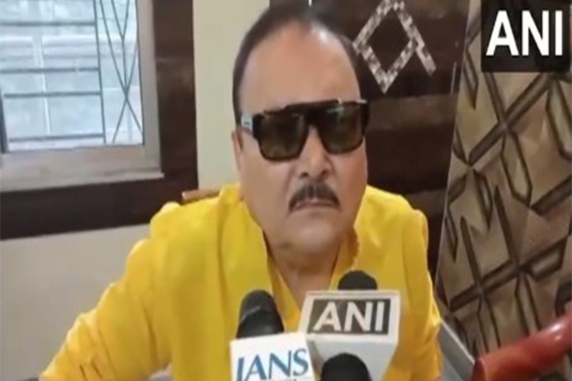 TMC issues show cause notice to Madan Mitra for "insensitive comments" on Kolkata gangrape case