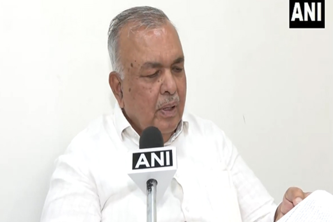 "Why no protest against Central Government?": Karnataka Minister responds to truckers' strike over diesel prices