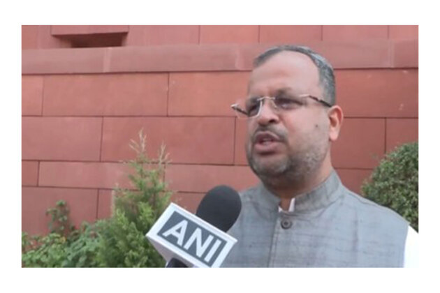 "Where is Vishwaguru, foriegn policy": Congress MP Varun Chaudhry criticises PM Modi over his address in Lok Sabha