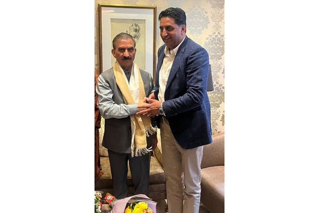 Himachal Pradesh CM Sukhu discusses state Initiatives with Indian Overseas Congress leaders in London