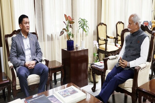 Arunachal CM calls on Governor Lt General KT Parnaik after Rising Northeast Investors Summit