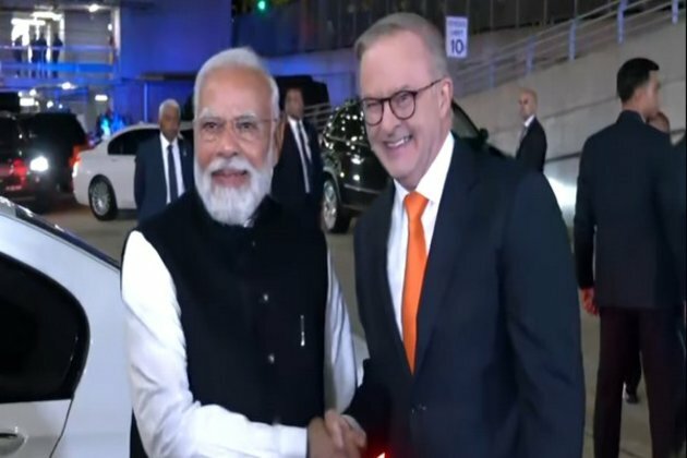 PM Modi welcomed with Vedic chants at Sydney stadium
