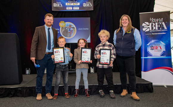 Ybfa 2025 fg yf awards f 068 580x358.jpg