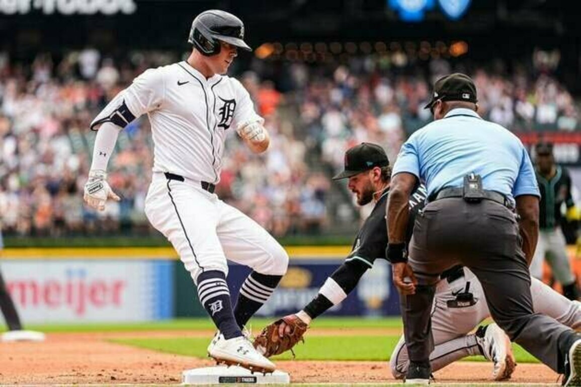 Chris Paddack delivers strong Tigers' mound debut in sweep of D-backs