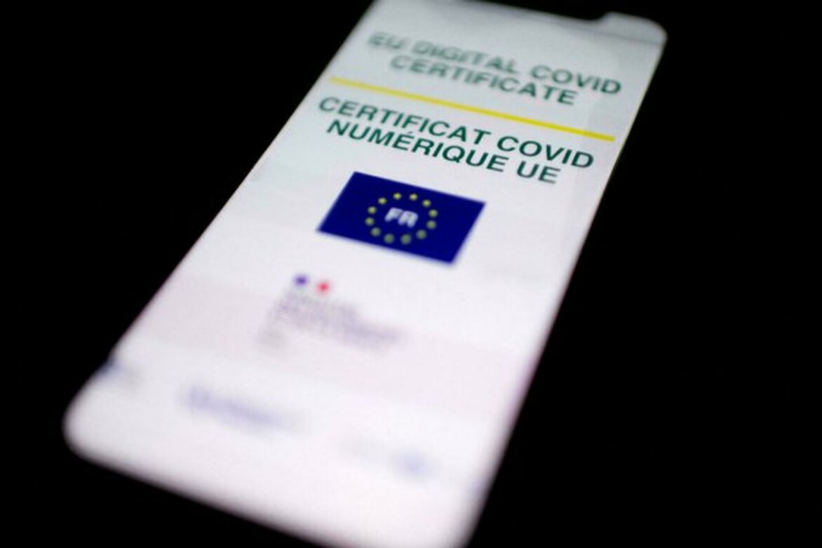 France introduces Covid-19 health pass to access cultural venues