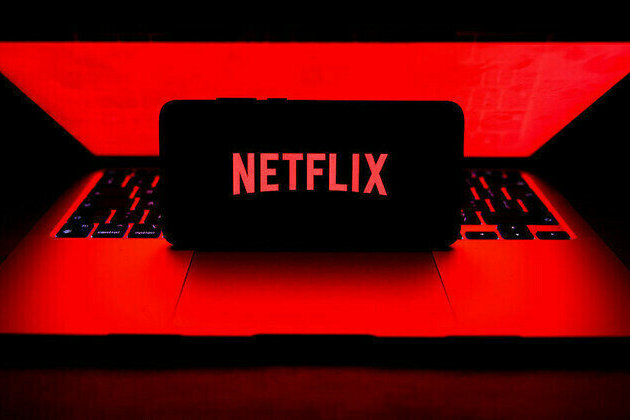 Musk tweets wipe $15bn off Netflix value