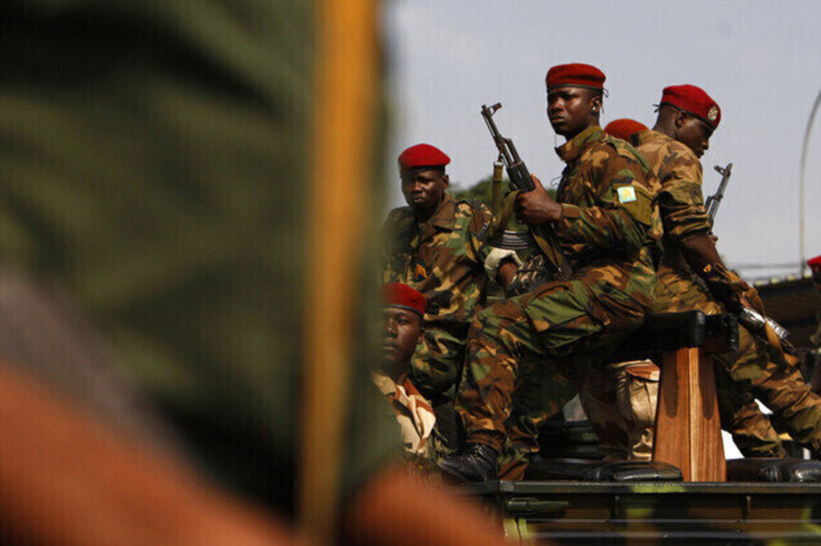 Guinea detains soldiers from neighbor state