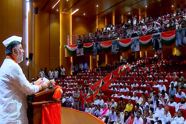 Karnataka Congress marks 84th anniversary of Quit India Movement; CM DK Shivakumar, BK Hariprasad among others, attend