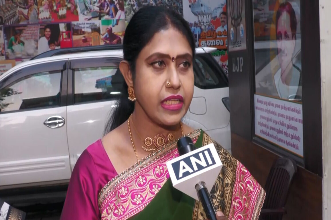 "Hindi compulsory in Stalin family-run schools, but he doesn't want to give opportunity to poor": BJP's S Vijayadharani