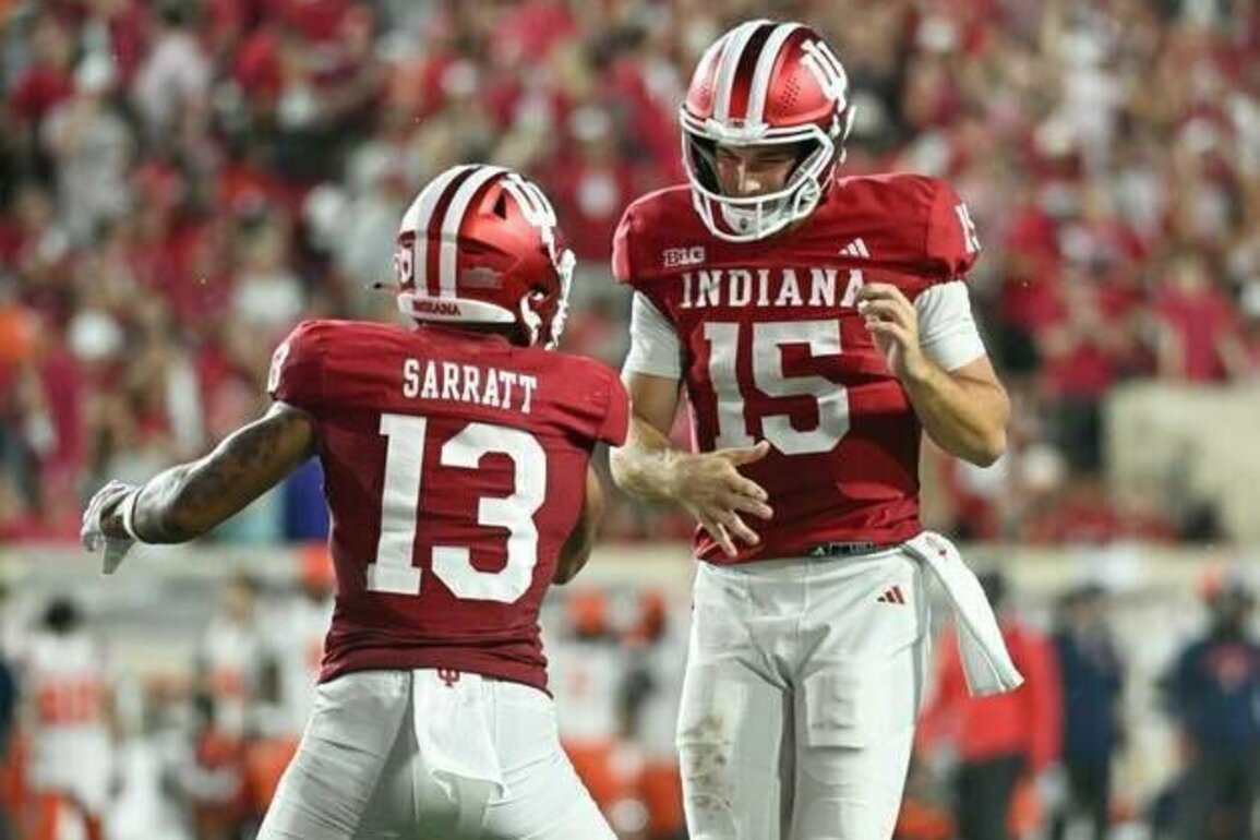 John Mateer's injury props up new Heisman favorite