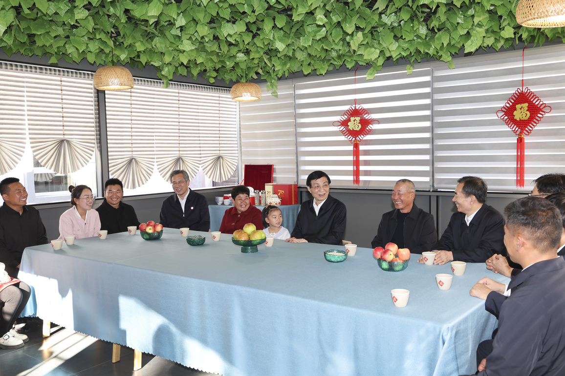 CHINA-XINJIANG-CENTRAL DELEGATION-VISIT-WANG HUNING (CN)