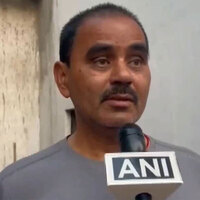 "Sold my land so my son could study": Father of doctor killed in Chatra air crash