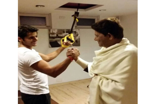 Karanvir Bohra's father, veteran producer Mahendra Bohra, passes away; actor pens emotional note