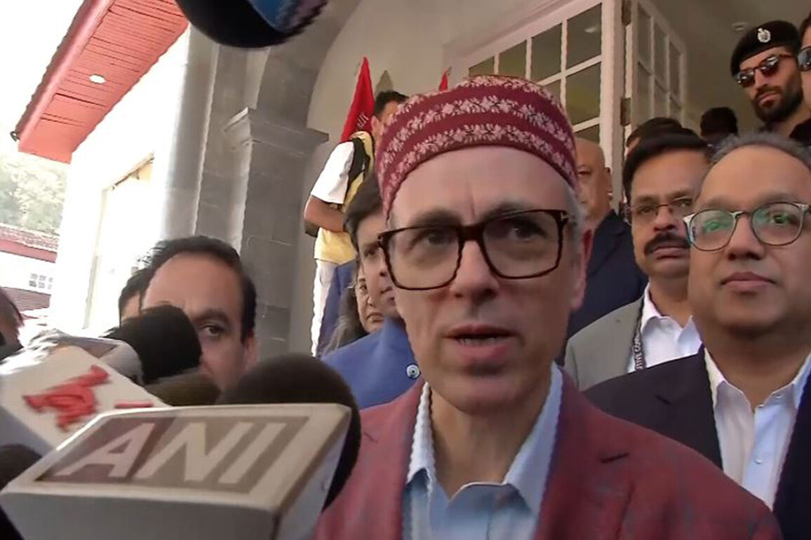 JK CM Omar Abdullah outlines sectoral opportunities at FICCI's national executive committee meeting