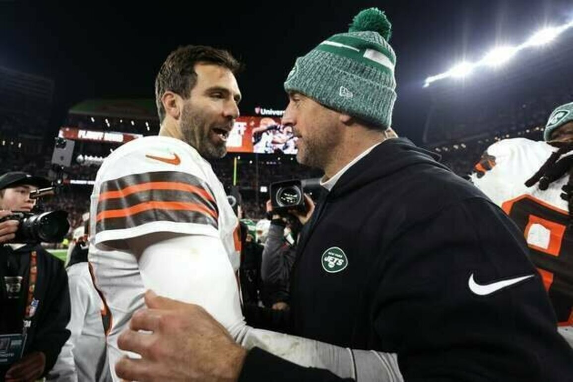 Game for the ages when Steelers' Aaron Rodgers, Bengals' Joe Flacco meet