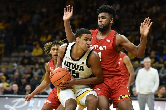 Rested Iowa bids to get back in Big Ten race vs. Indiana