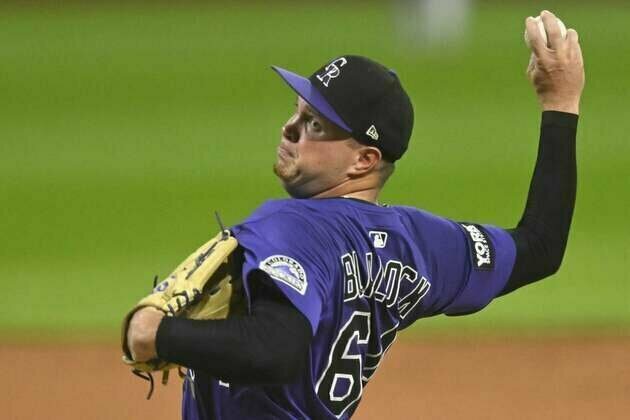 Rockies score four runs in 9th to top Guardians