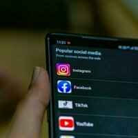 Viral dulu, substansi belakangan: 3 risiko punya pemimpin politik kreator konten
