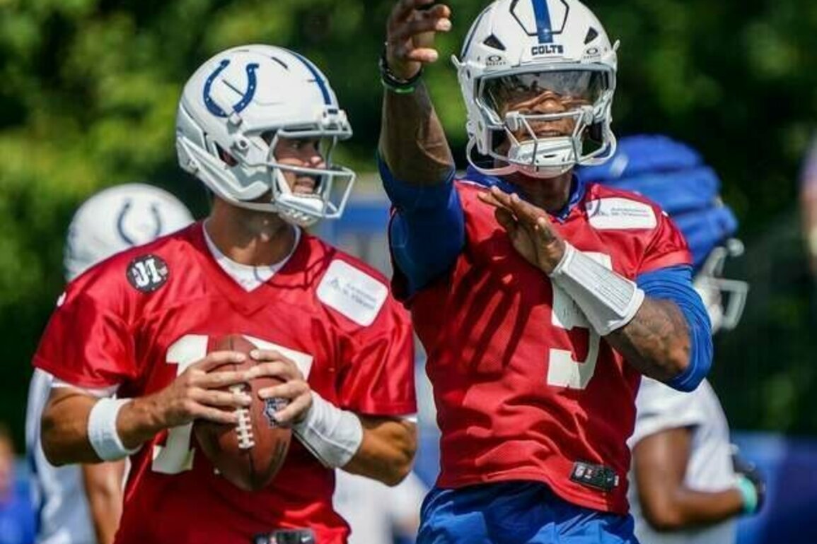 Colts' first 'unofficial' depth chart brings no QB clarity