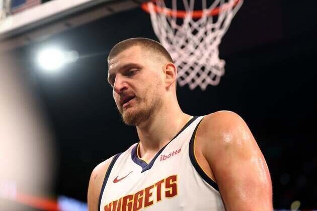 Spiraling Mavericks face tall order vs. Nikola Jokic, Nuggets