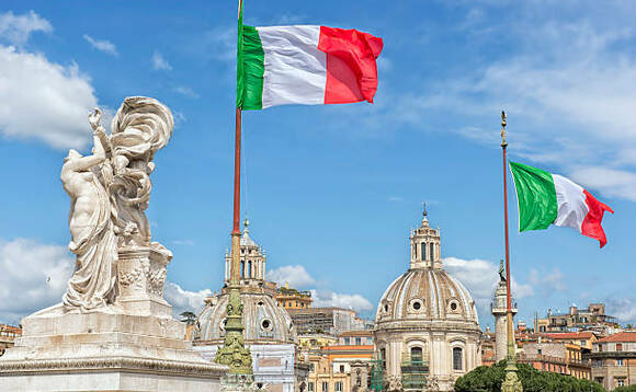 Aubrey Capital Management registers flagship fund in Italy