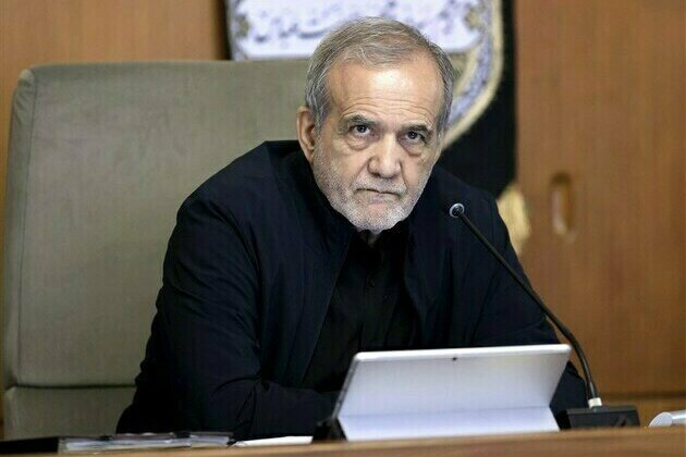Iran Needs Dignified Perseverance, Unshakable Defense: President