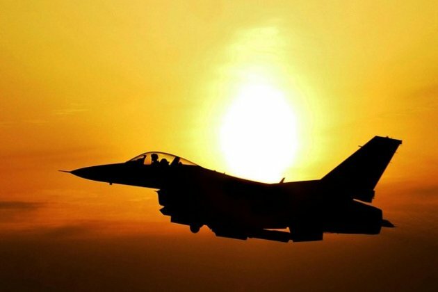 Taiwan monitors 25 Chinese military aircraft, 9 vessels near its territory