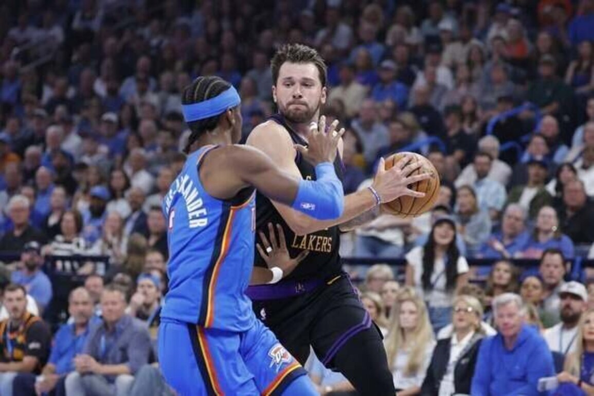 NBA roundup: Luka Doncic hurt in Lakers' blowout loss to Thunder
