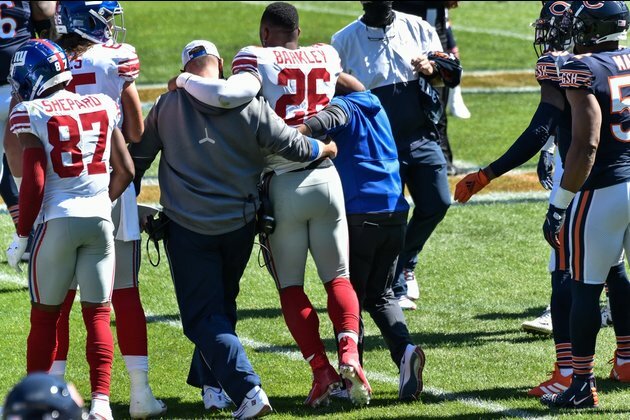 Giants confirm torn ACL for RB Barkley