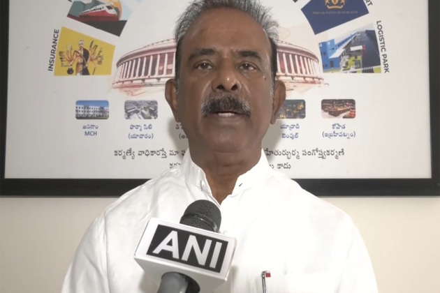 "Kamal Khilega, Bengal Badhega": BJP leader Boora Narsaiah Goud amid phase 1 polling